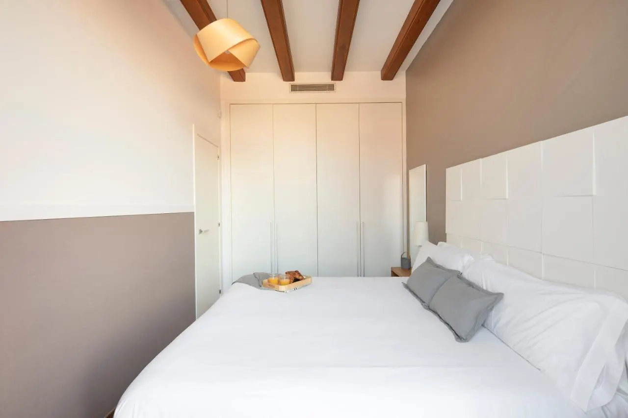 Aspasios Market Balconies Apartments バルセロナ スペイン