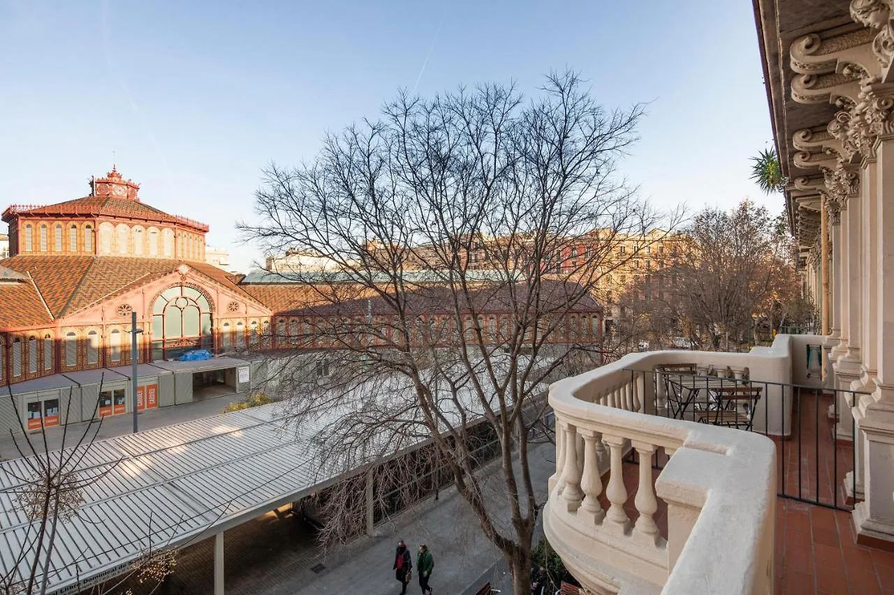 Aspasios Market Balconies Apartments バルセロナ